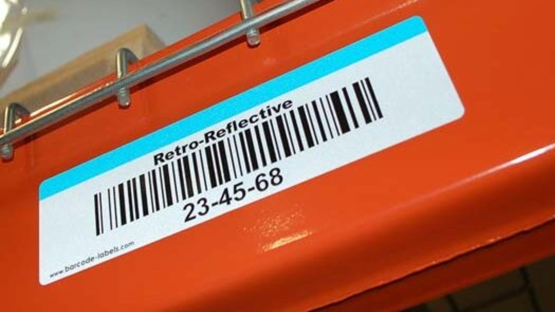 EIM Retro-reflective label in a warehouse 